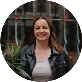 Portrait of a smiling woman. Amsterdam travel guide